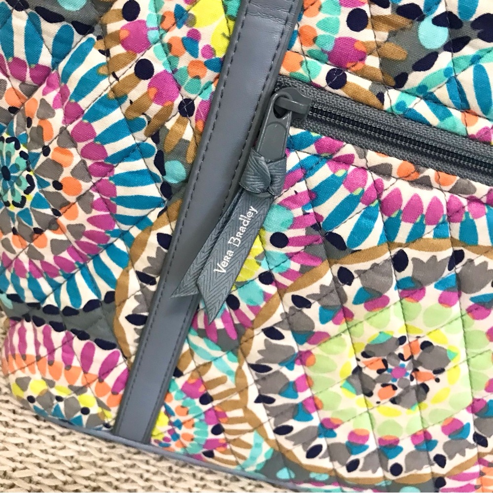 Vera Bradley Tote Sunny Medallion - Picture 8 of 16